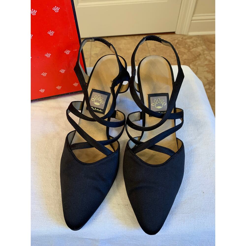 Nina "Kathy" Black Sued and Silk 3" Evening Formal Close Toed Pump 8.5